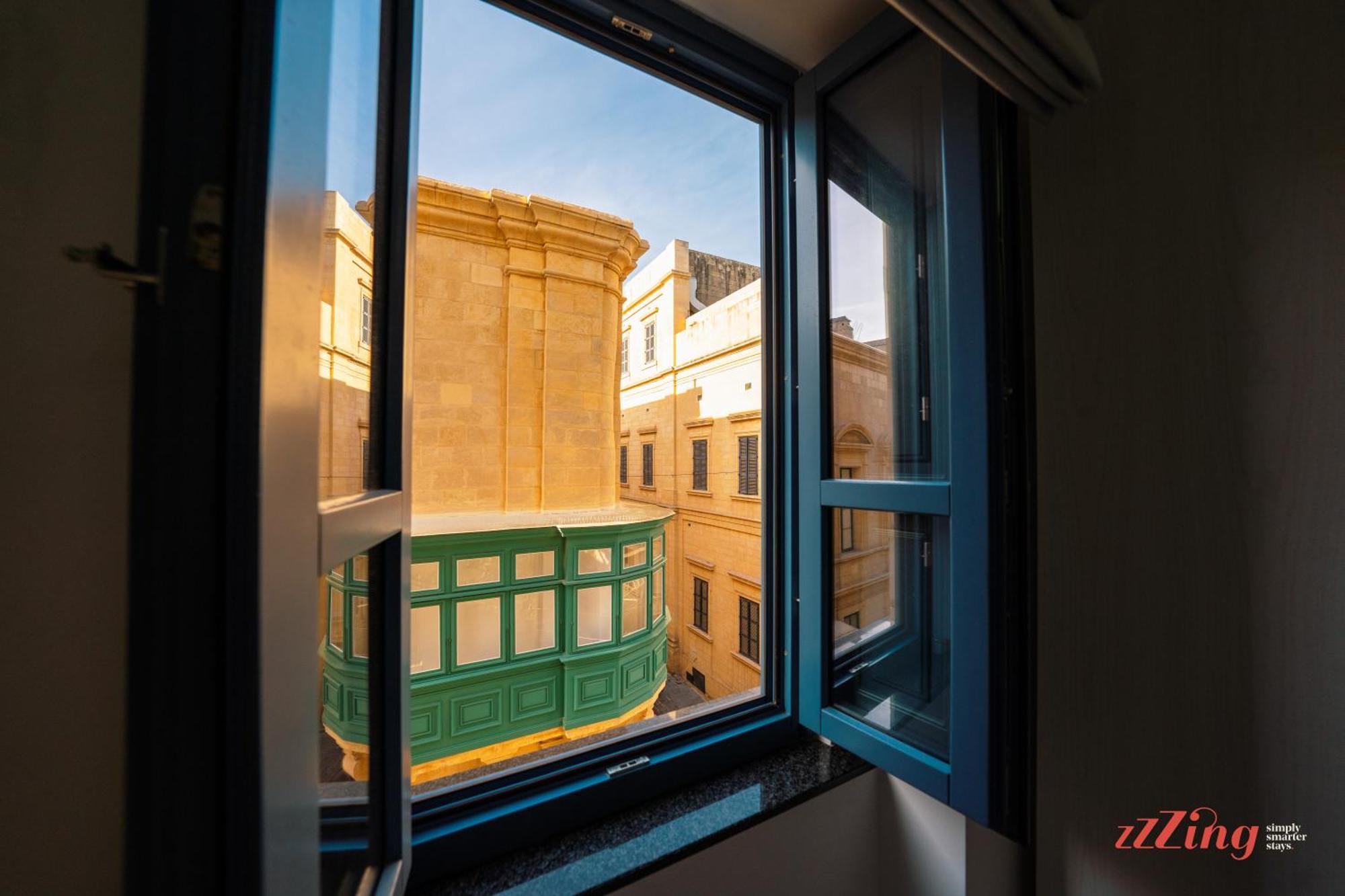 Avalon Boutique Hotel Valletta Exterior photo