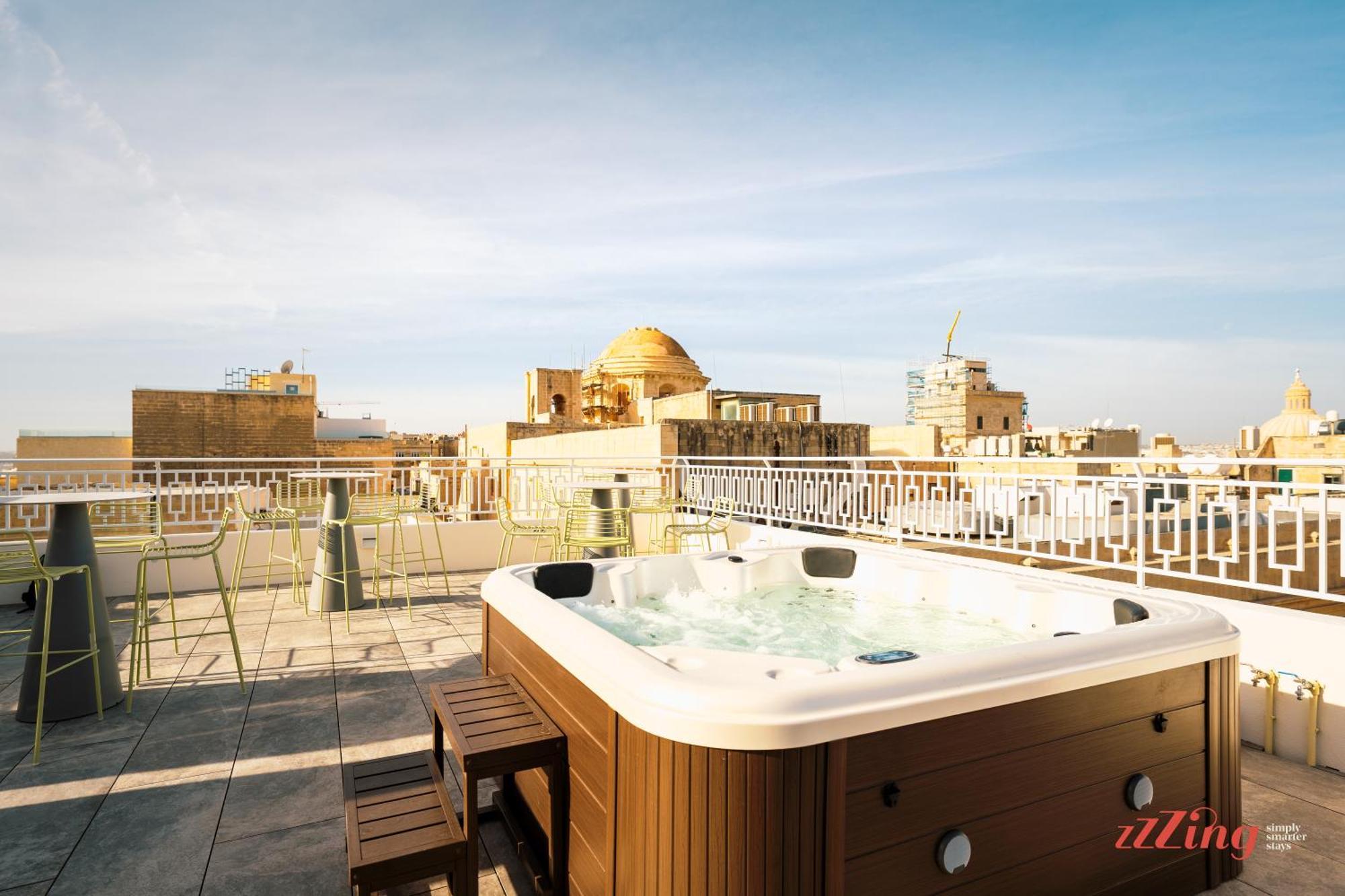 Avalon Boutique Hotel Valletta Exterior photo